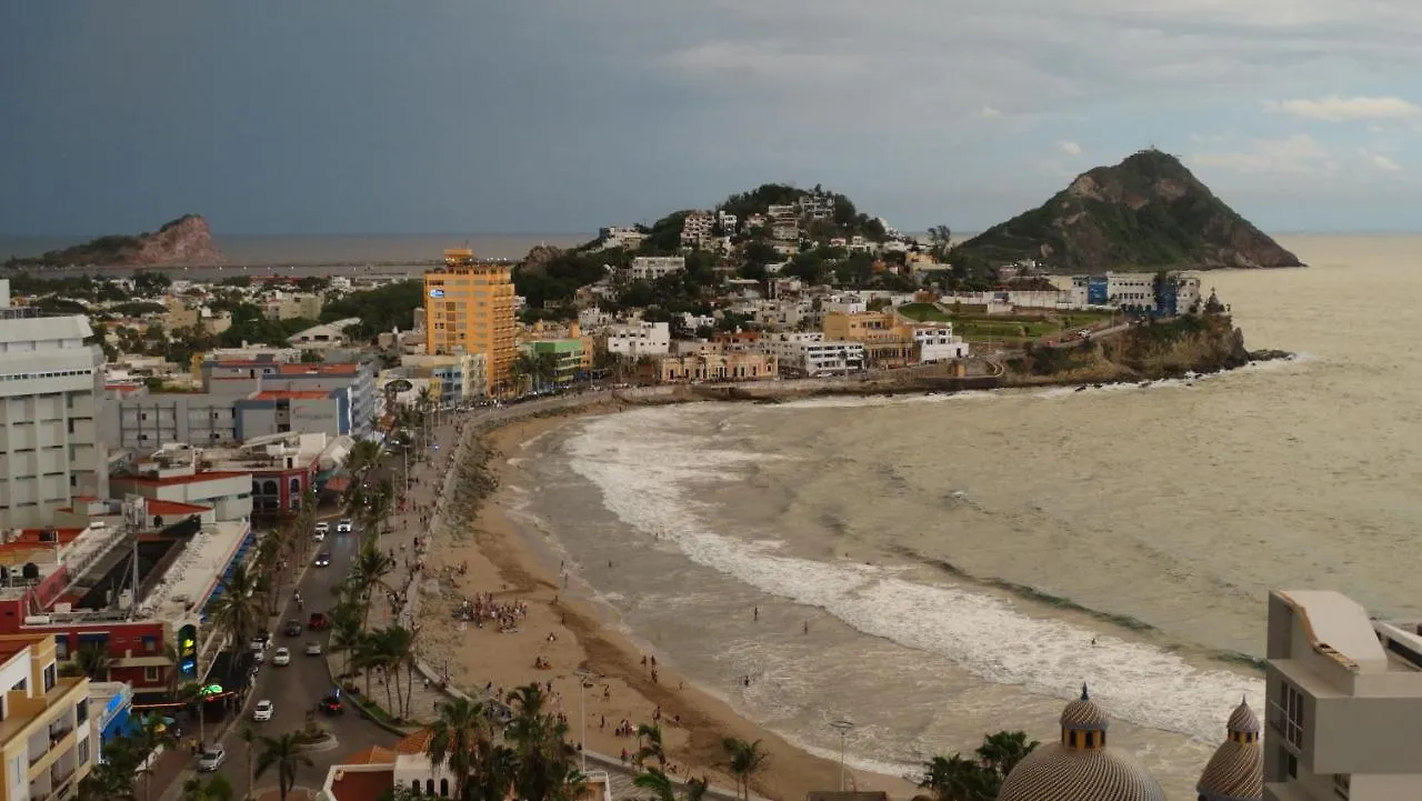 Suite Chiametlan Cerro De La Neveria Mz Mazatlán 0*,